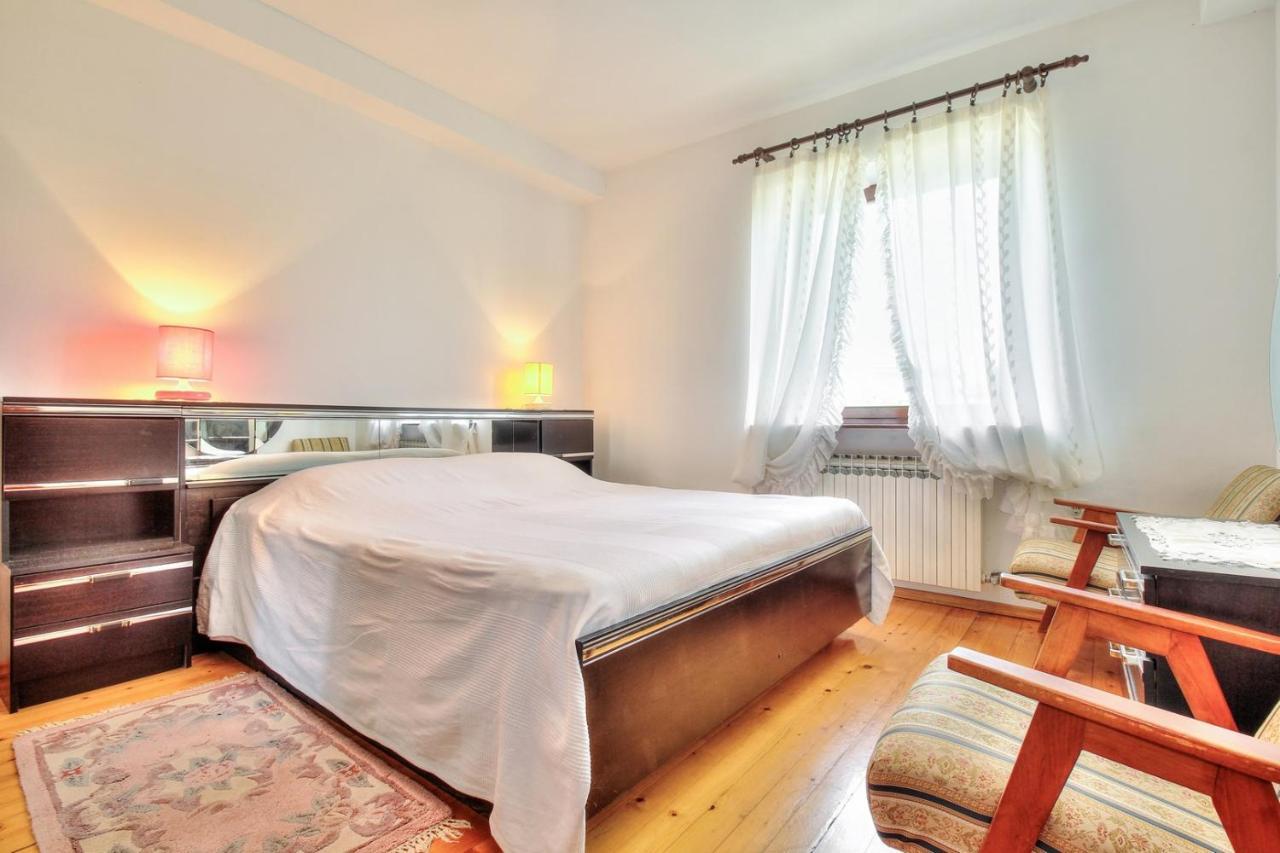 Nadia House With Apartments Zambratija  Extérieur photo